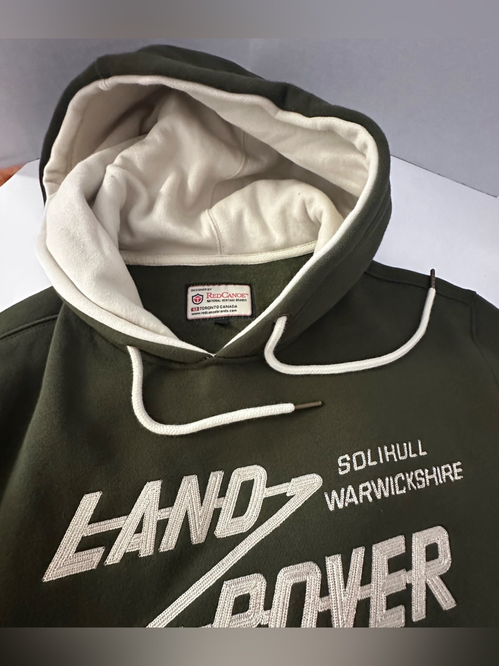Red Canoe x Land Rover Heritage Pullover Hoodie Bronze Green Large NWT - Picture 5 of 13